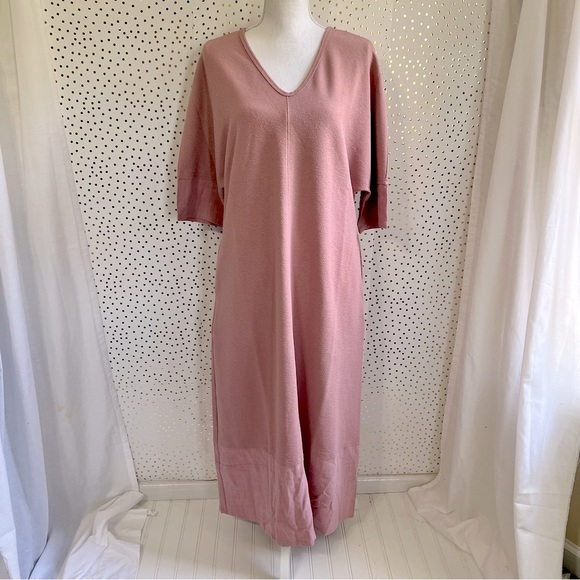 Roolee Dresses & Skirts - Roolee Midi V-Neck Dress NWT